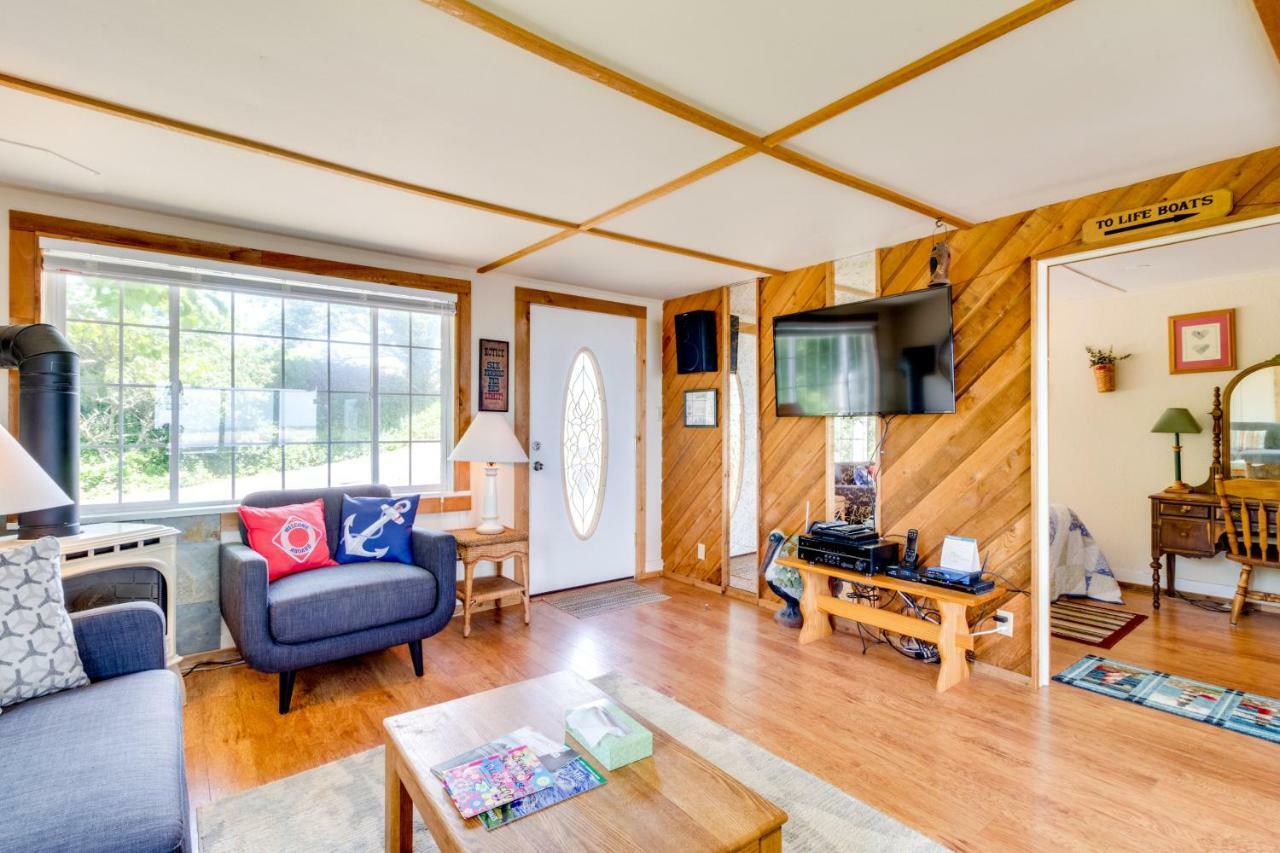 Happy Camp Beachfront Cabin Netarts Εξωτερικό φωτογραφία