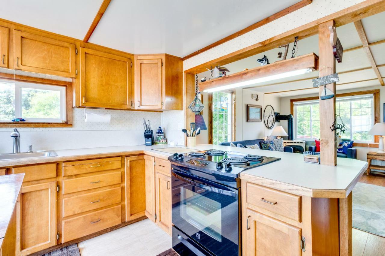 Happy Camp Beachfront Cabin Netarts Εξωτερικό φωτογραφία